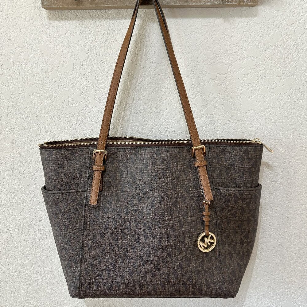 Michael Kors Jet Set Travel Large Chain Shoulder Tote Signature MK Bag